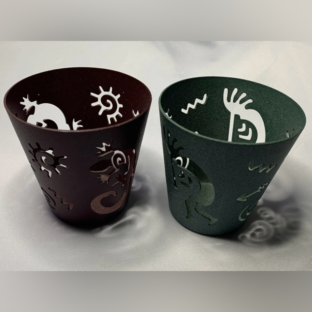PartyLite Decorative Metal Candle Holders Green and Maroon (2) Kokopelli Gecko